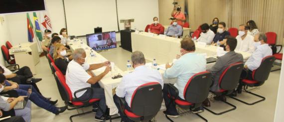 12_06_2020_SAÚDE_Prefeitos do Vale do Aço cobram ações efetivas e recursos do Estado para ações de controle e combate ao Covid-19 (2).jpeg